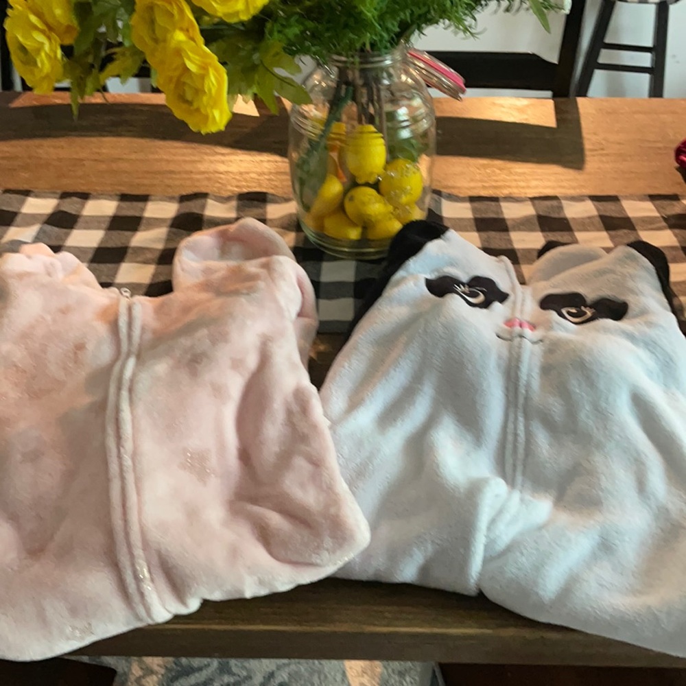 Girls fuzzy soft pajamas size 7/8